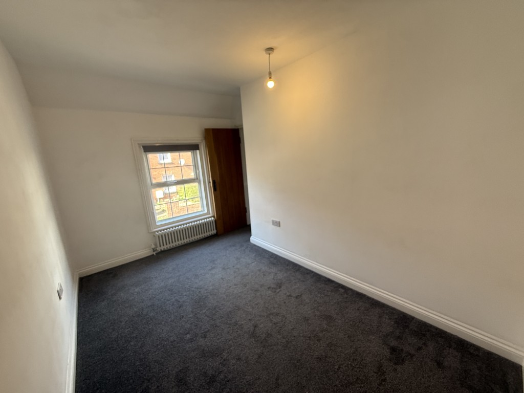 Lot: 99 - REFURBISHED TWO-BEDROOM TERRACED PROPERTY - Bedroom two